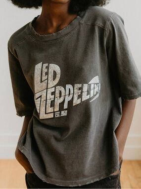 People of Leisure x Led Zeppelin Women's Short Sleeve Tee - Charcoal